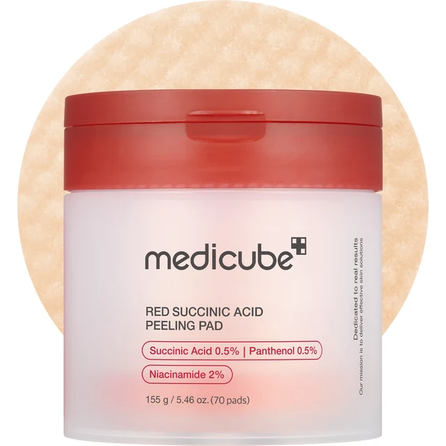 Medicube Red Succinic Acid Panthenol Pads — 70 discos